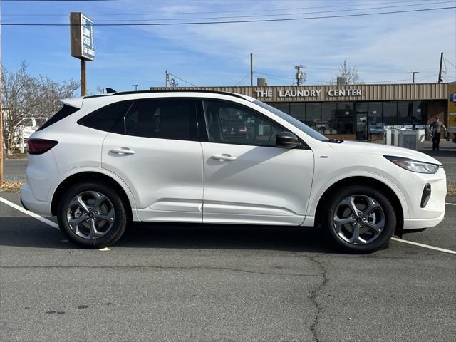 new 2024 Ford Escape car, priced at $27,277