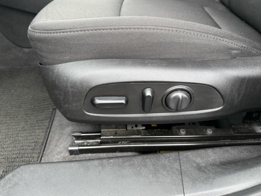 used 2020 Chevrolet Malibu car, priced at $16,277
