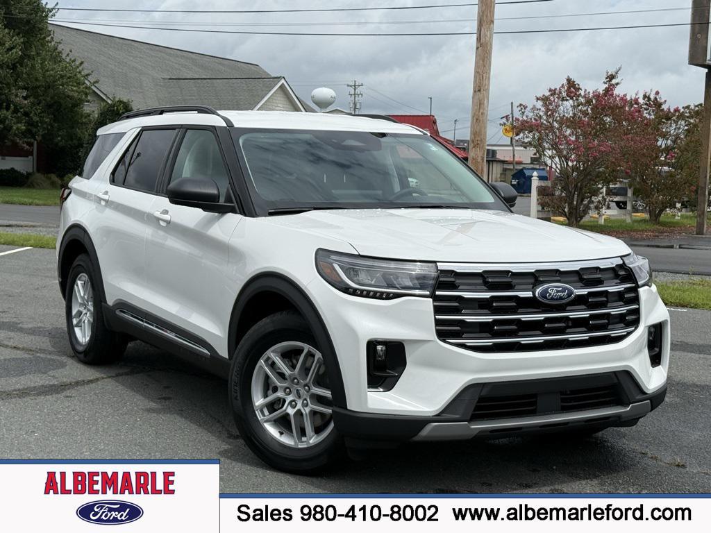 new 2025 Ford Explorer car, priced at $42,777