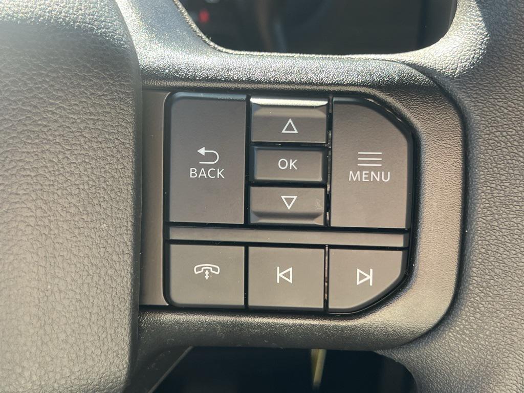 new 2025 Ford F-150 car, priced at $39,277