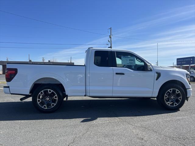 new 2025 Ford F-150 car, priced at $39,277