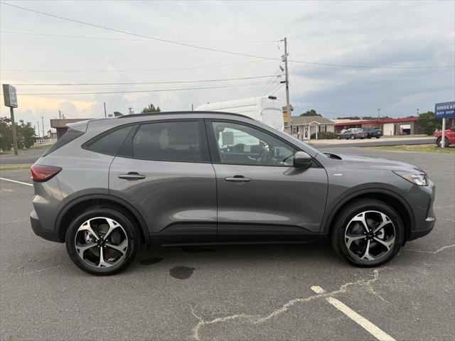 new 2025 Ford Escape car, priced at $34,277