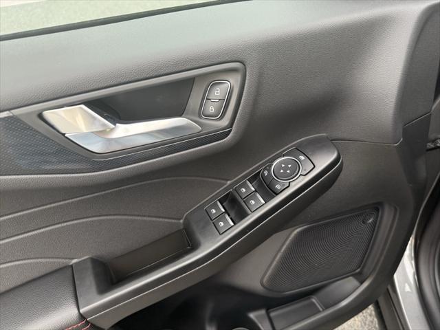 new 2025 Ford Escape car, priced at $34,277