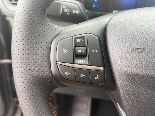 new 2025 Ford Escape car, priced at $34,277