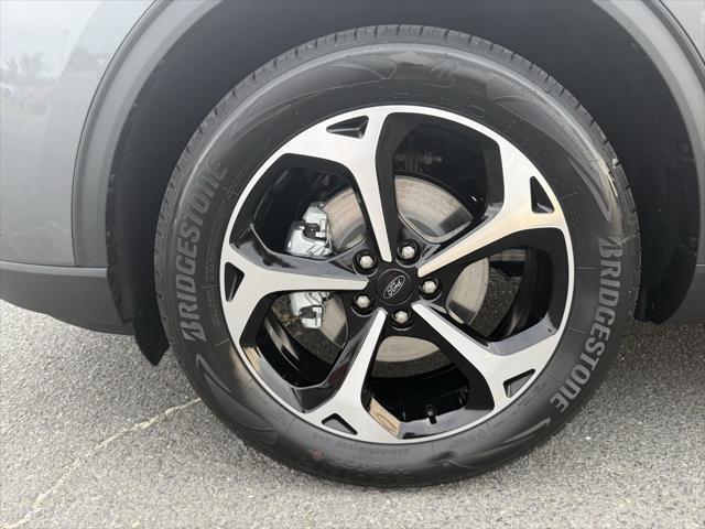 new 2025 Ford Escape car, priced at $34,277