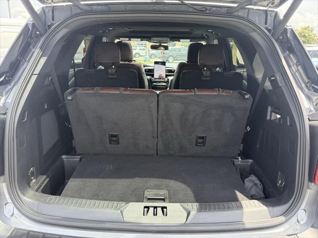used 2022 Ford Explorer car, priced at $42,277