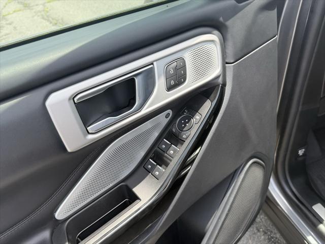 used 2022 Ford Explorer car, priced at $42,277