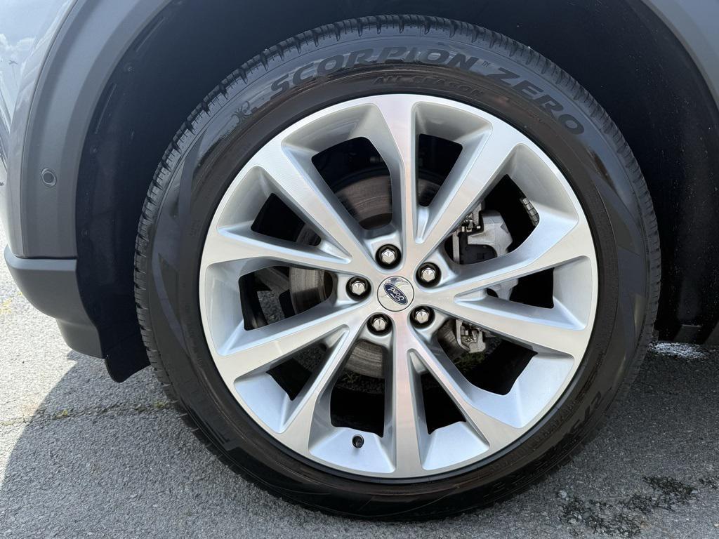 used 2022 Ford Explorer car, priced at $41,277