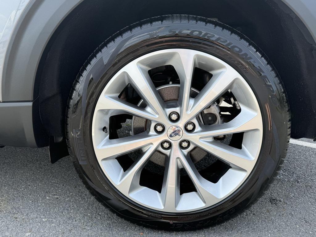 used 2022 Ford Explorer car, priced at $41,277