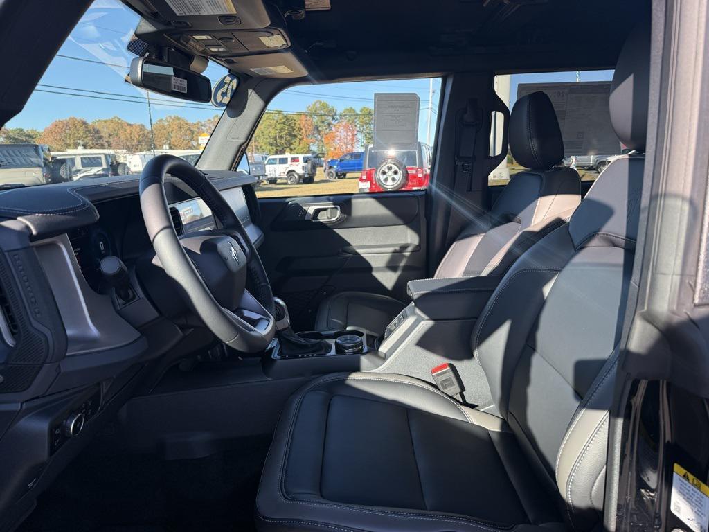 new 2025 Ford Bronco car, priced at $54,277