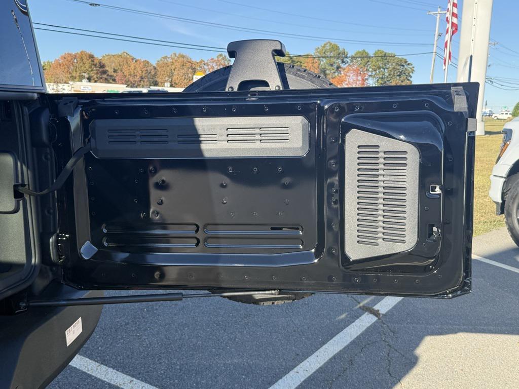 new 2025 Ford Bronco car, priced at $54,277