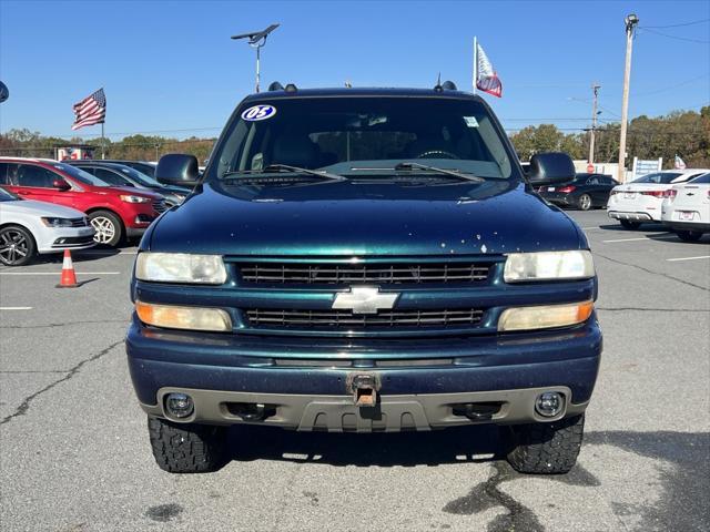 used 2005 Chevrolet Suburban car, priced at $5,777