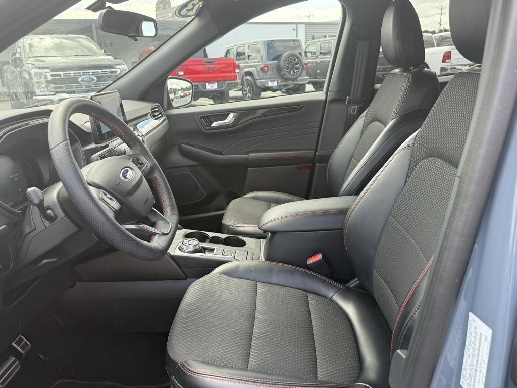 used 2023 Ford Escape car, priced at $21,777