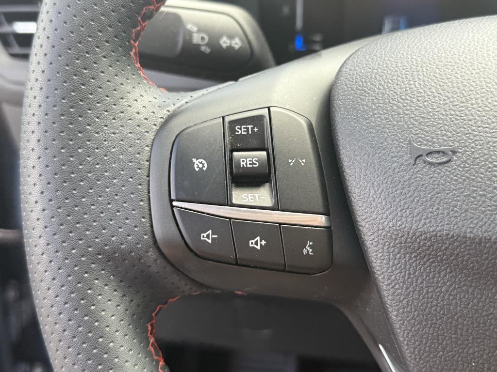 used 2023 Ford Escape car, priced at $21,777