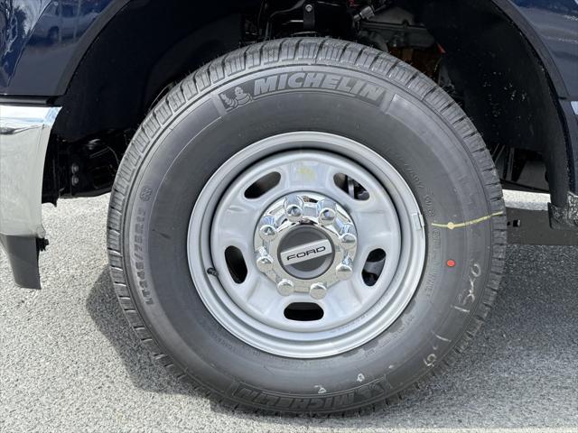 new 2025 Ford F-250 car, priced at $58,777