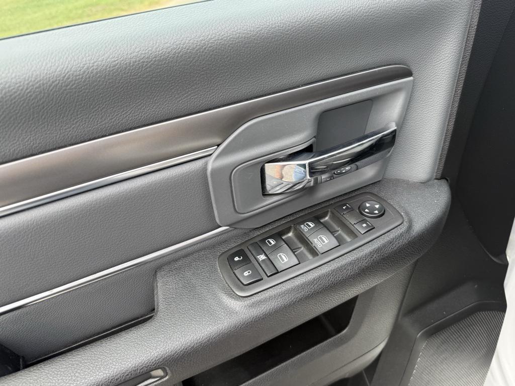 used 2021 Ram 1500 Classic car, priced at $23,777