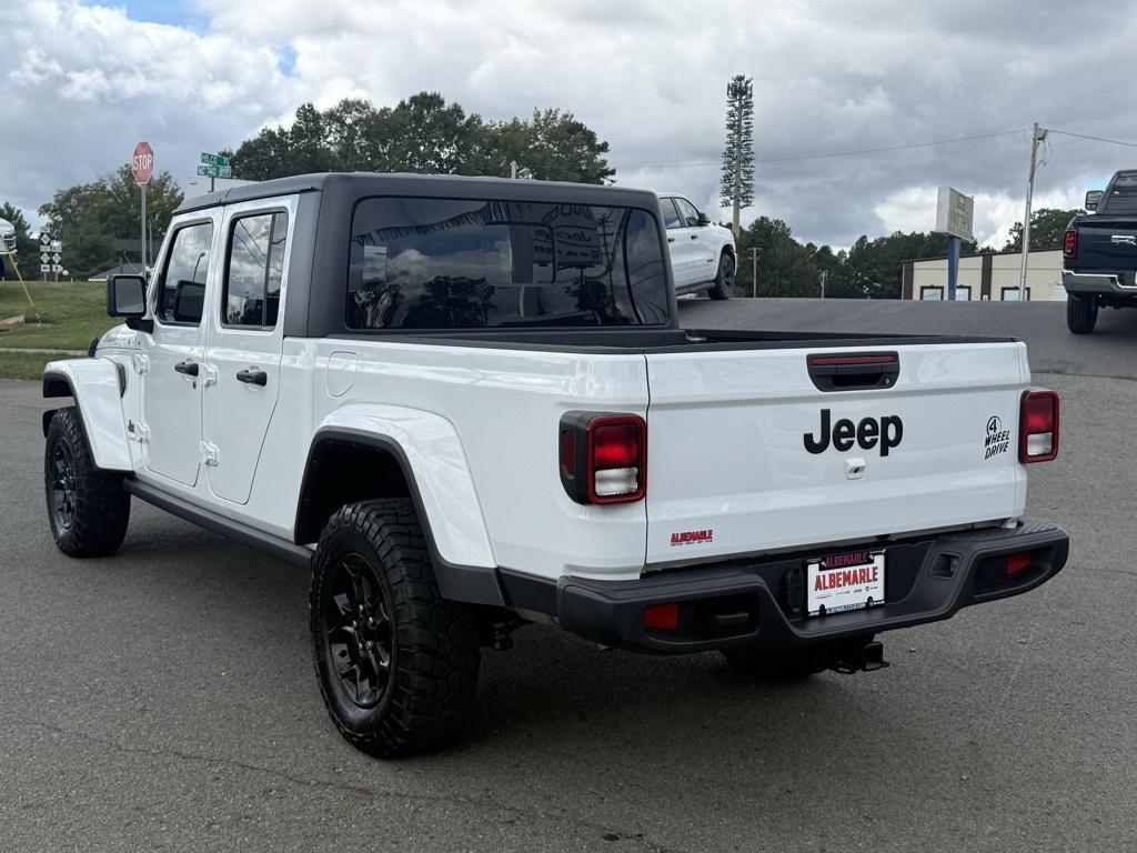used 2023 Jeep Gladiator car, priced at $32,277