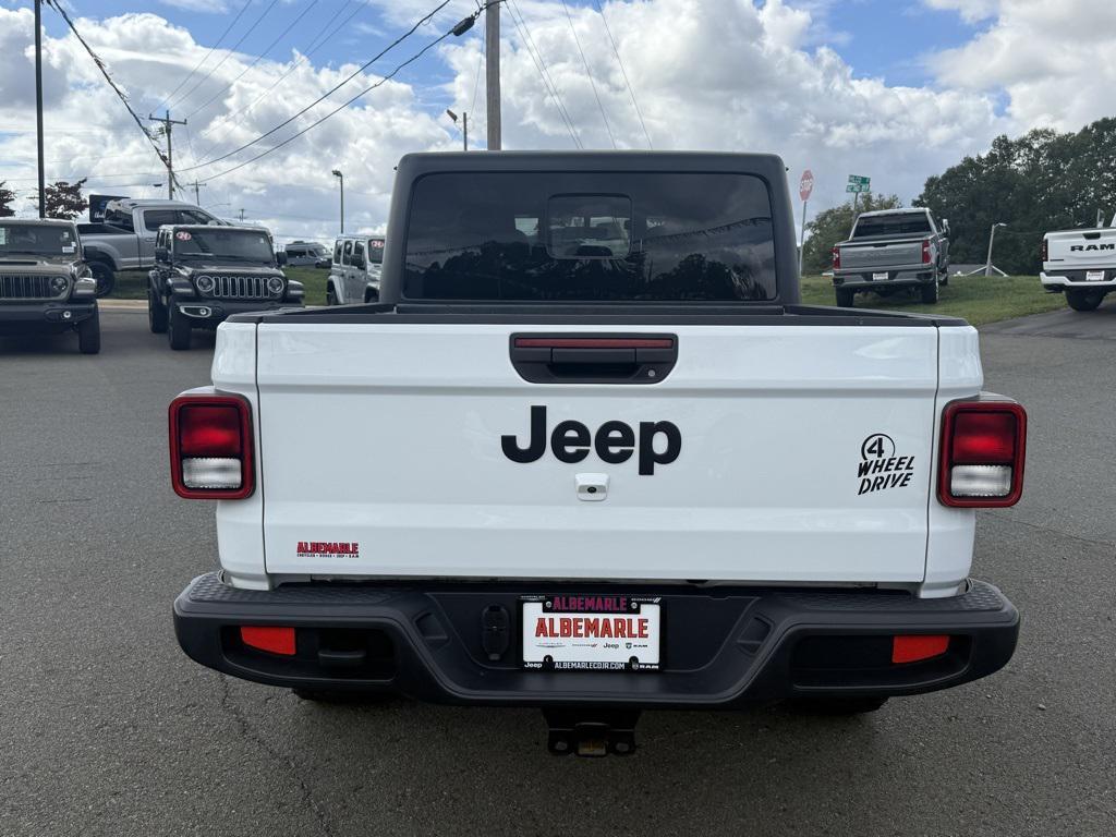 used 2023 Jeep Gladiator car, priced at $32,277