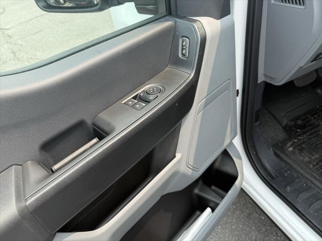 new 2025 Ford F-350 car, priced at $59,370