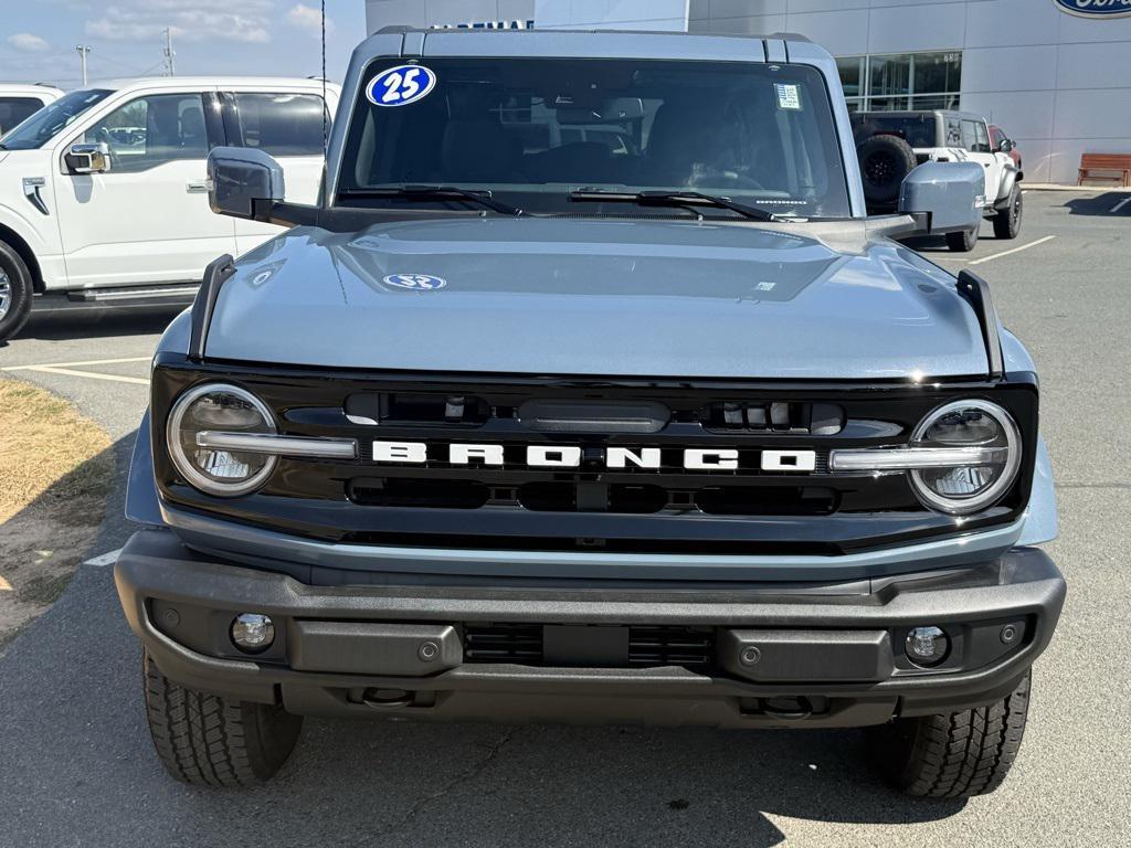 new 2025 Ford Bronco car