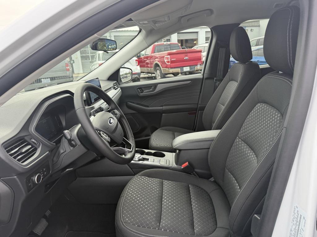 new 2025 Ford Escape car, priced at $30,777