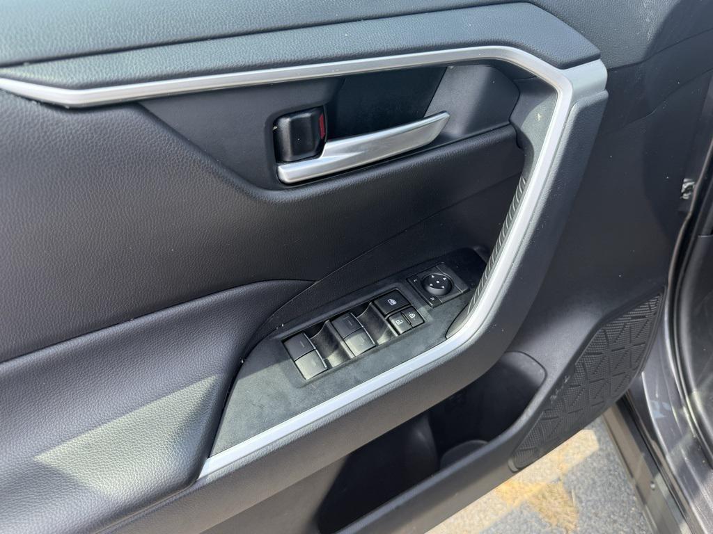 used 2024 Toyota RAV4 Hybrid car, priced at $33,777