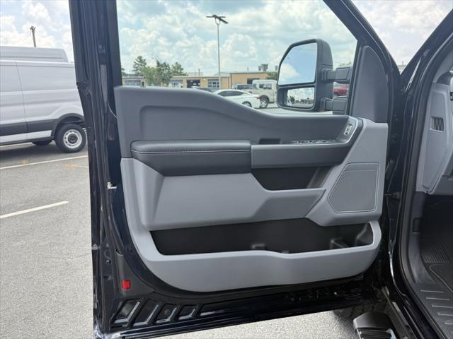 new 2025 Ford F-350 car, priced at $58,777