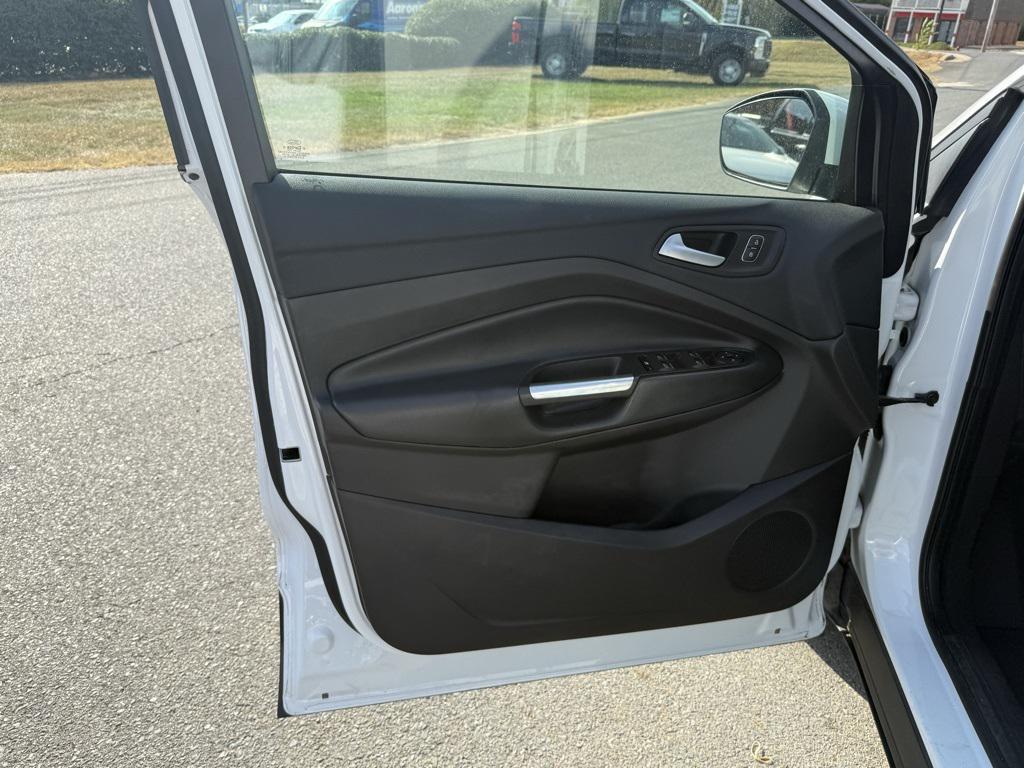 used 2019 Ford Escape car, priced at $13,277