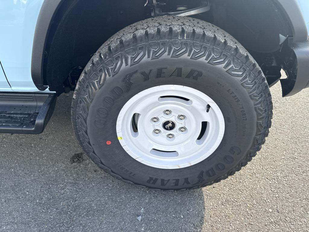 new 2025 Ford Bronco car