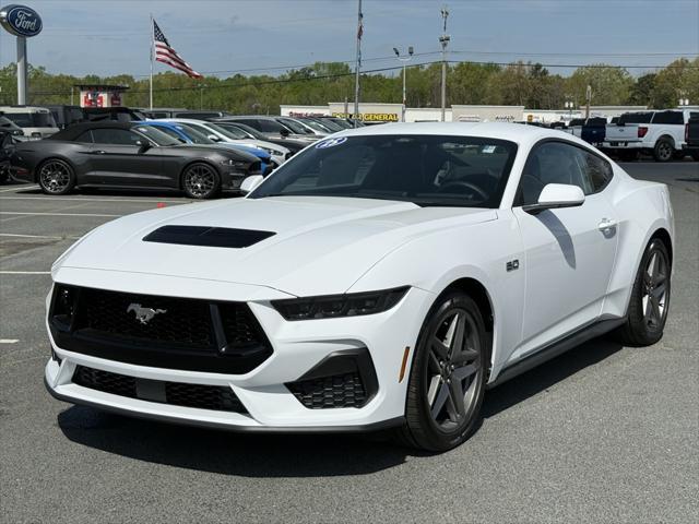 new 2025 Ford Mustang car