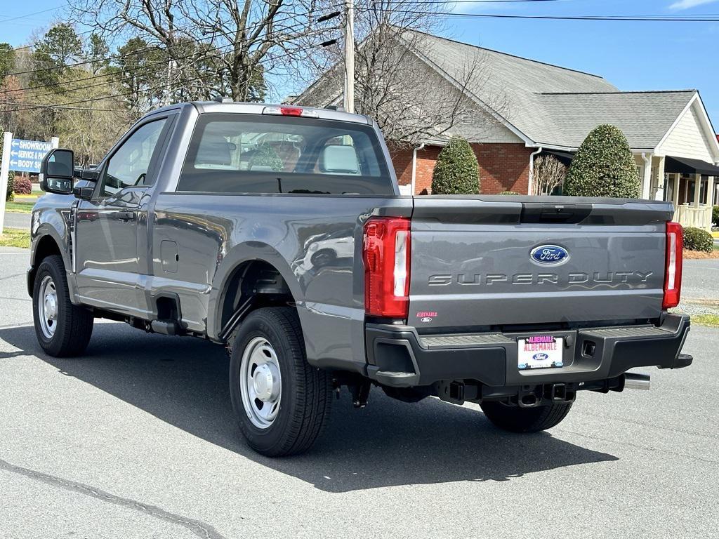new 2024 Ford F-350 car, priced at $40,777