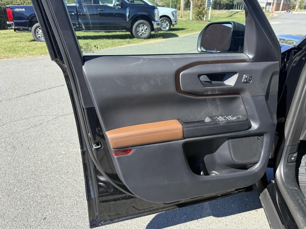 new 2025 Ford Bronco Sport car