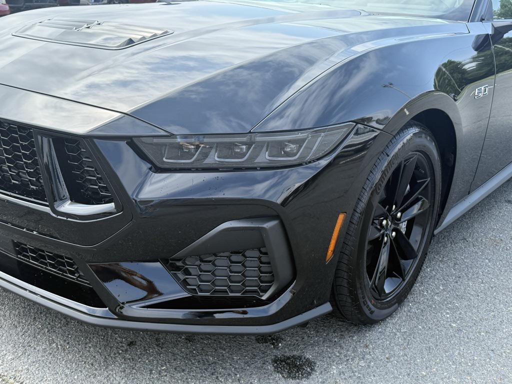 new 2025 Ford Mustang car