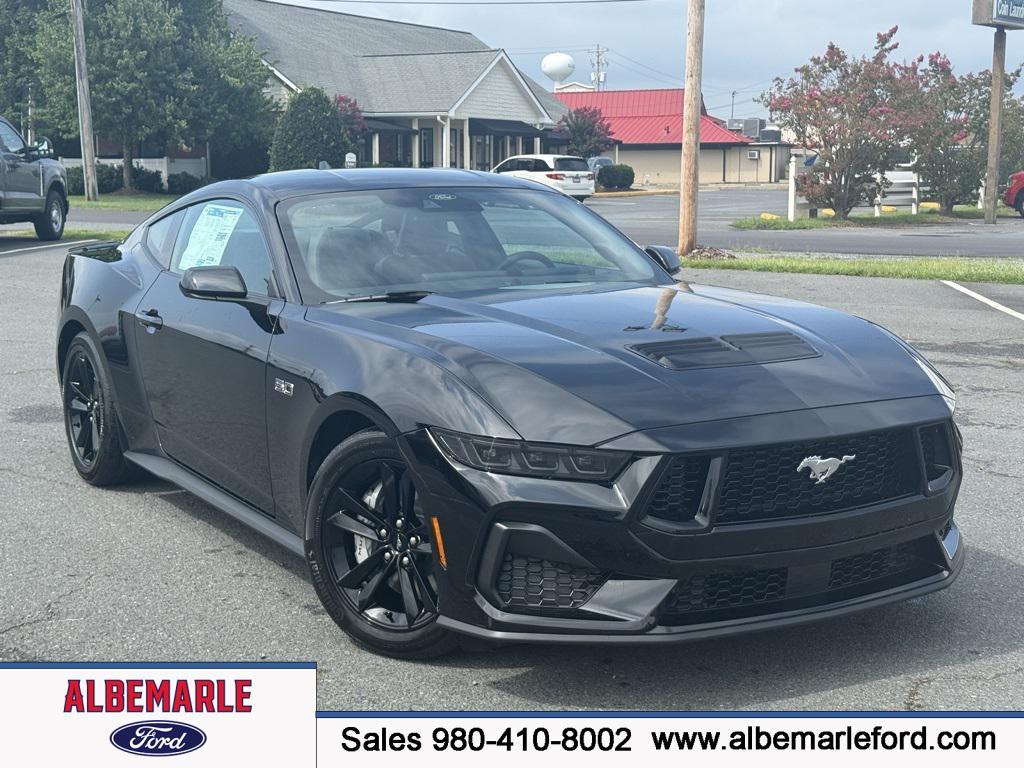 new 2025 Ford Mustang car