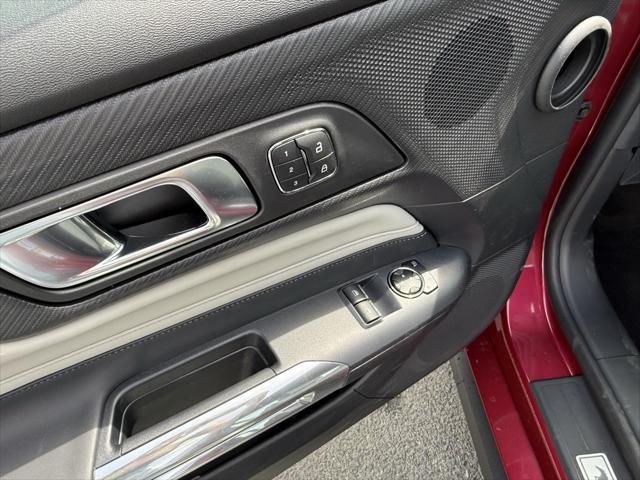 new 2025 Ford Mustang car