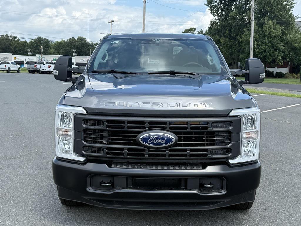 new 2025 Ford F-350 car, priced at $59,277