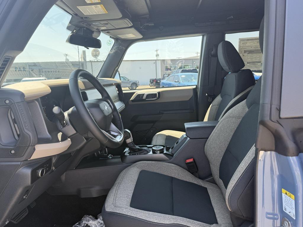 new 2025 Ford Bronco car, priced at $43,277