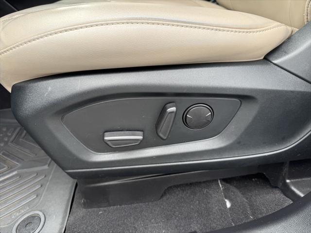 used 2022 Ford Explorer car, priced at $30,277