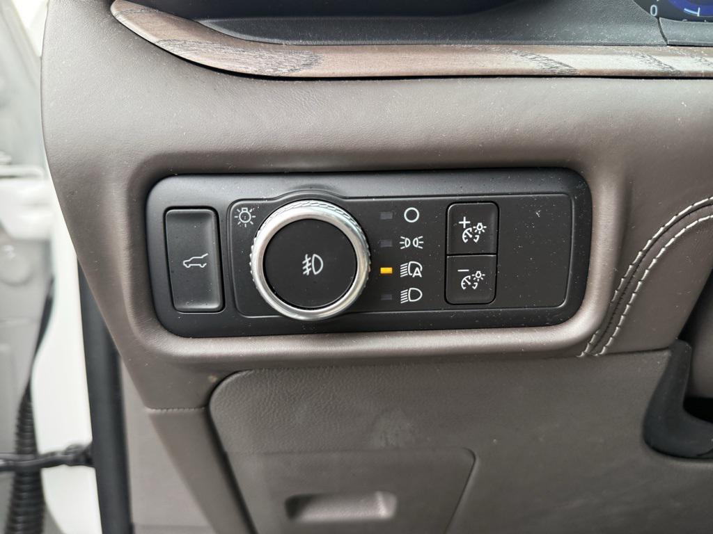 used 2021 Ford Explorer car, priced at $30,277