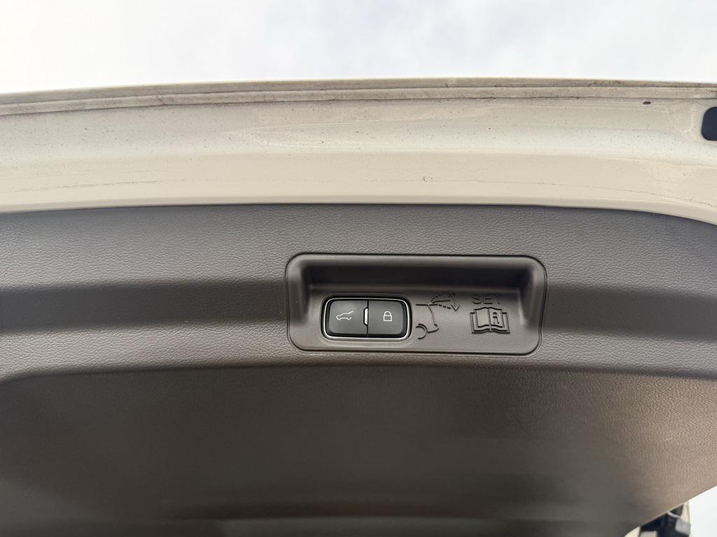 used 2021 Ford Explorer car, priced at $30,277