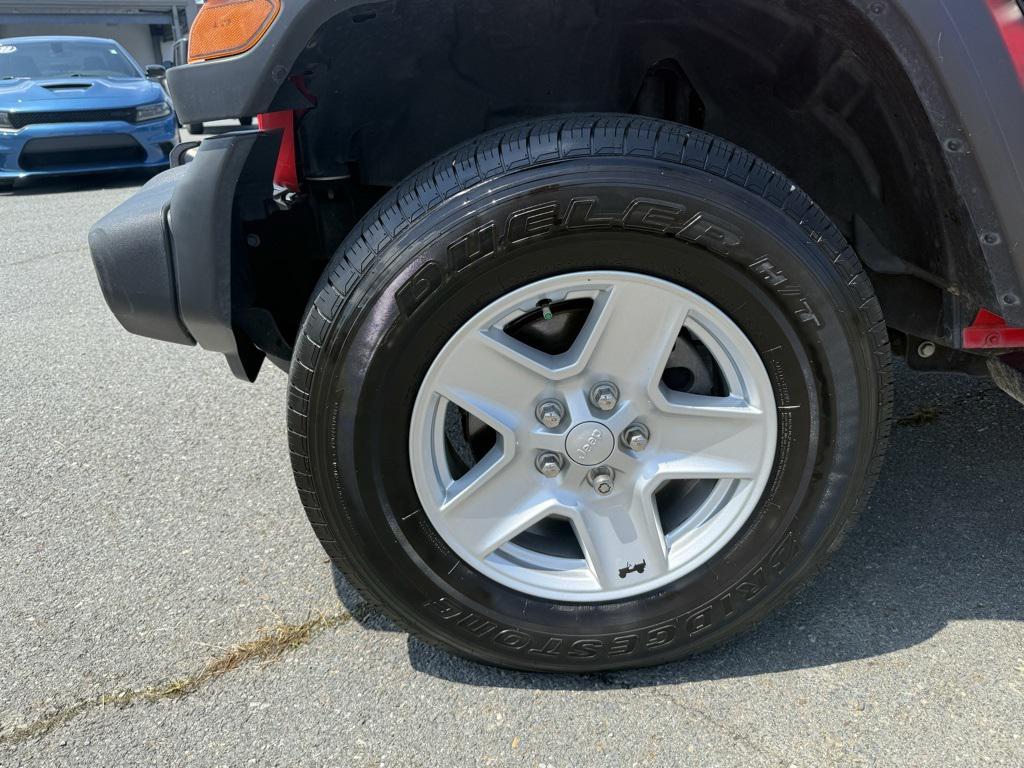 used 2020 Jeep Gladiator car, priced at $21,777