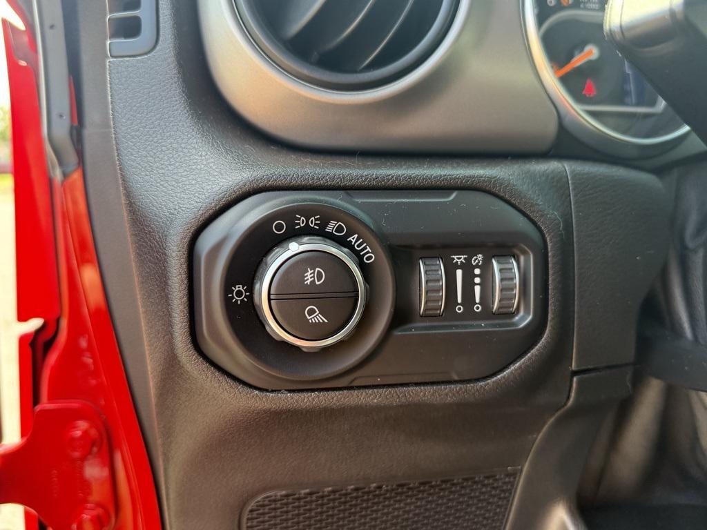 used 2020 Jeep Gladiator car, priced at $21,777