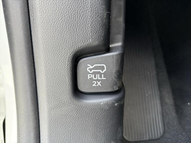 new 2025 Ford Explorer car, priced at $52,777