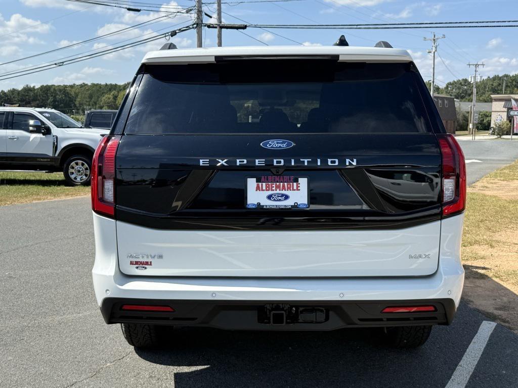 new 2025 Ford Expedition Max car, priced at $71,277