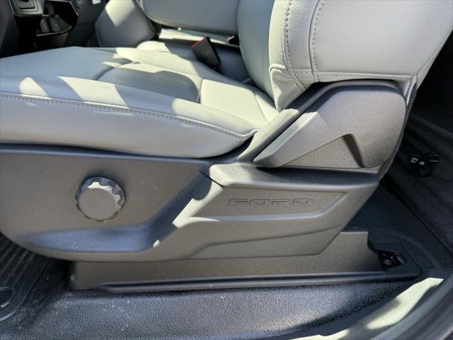 new 2025 Ford F-250 car, priced at $43,777