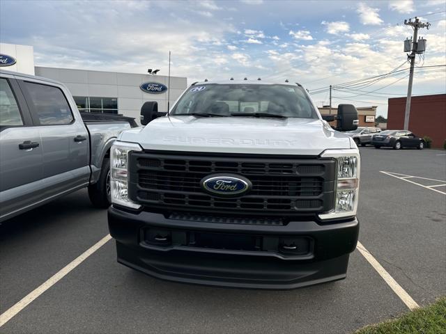 new 2024 Ford F-350 car, priced at $55,777