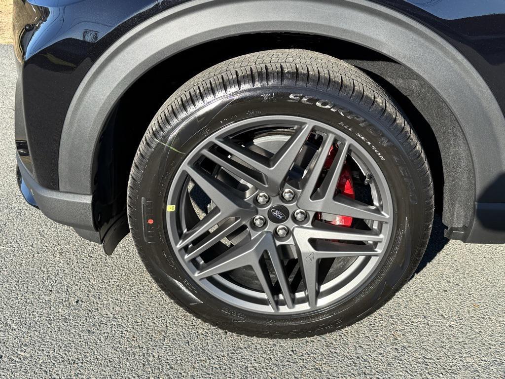 new 2026 Ford Explorer car, priced at $49,777