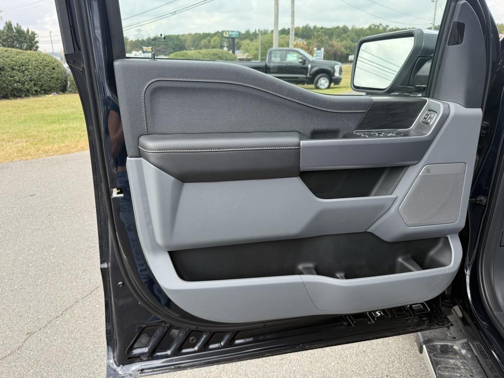 new 2025 Ford F-150 car, priced at $70,277