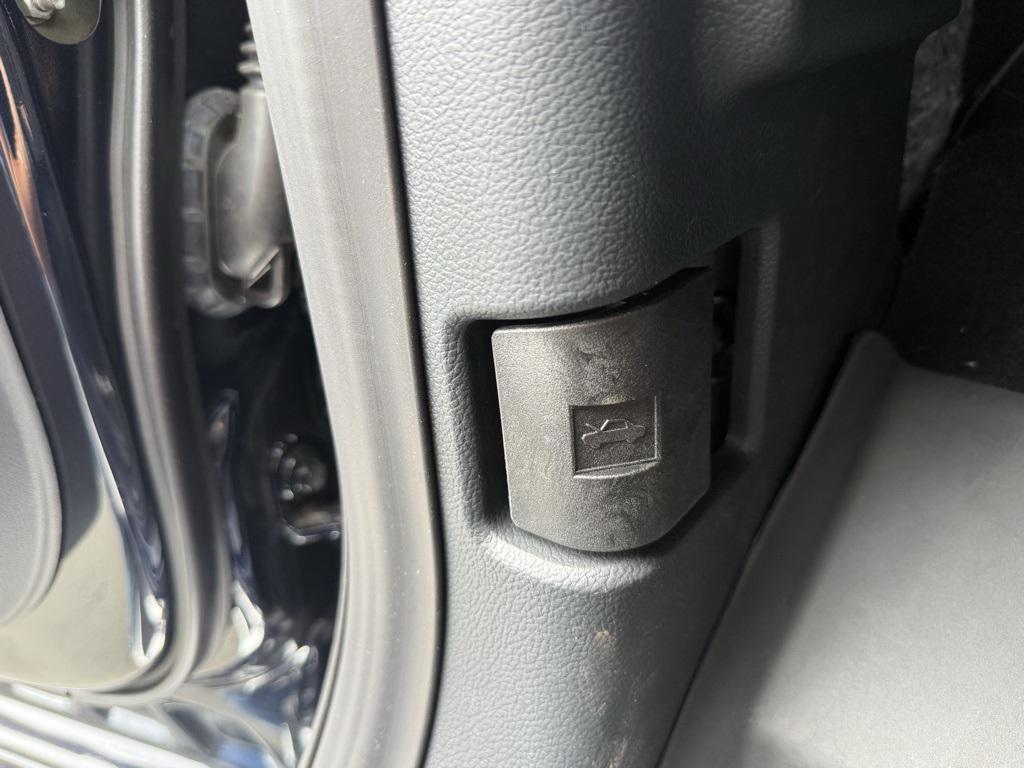 new 2025 Ford F-150 car, priced at $70,277
