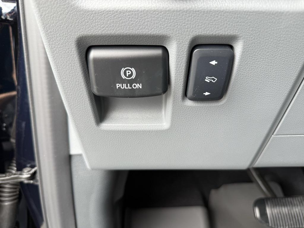 new 2025 Ford F-150 car, priced at $70,277